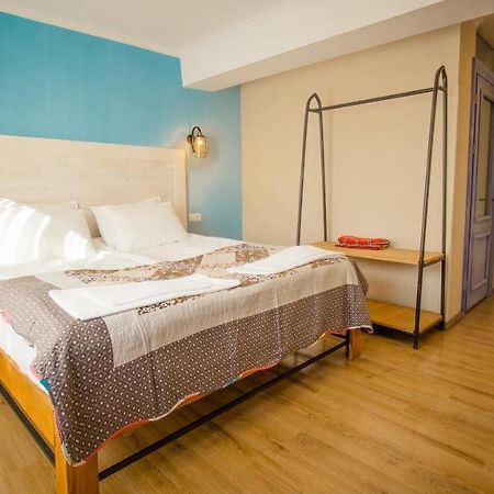 Wine Symphony Boutique Hotel Tbilisi Buitenkant foto